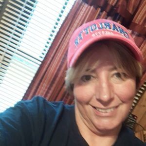 Meet your Posher, Charlotte